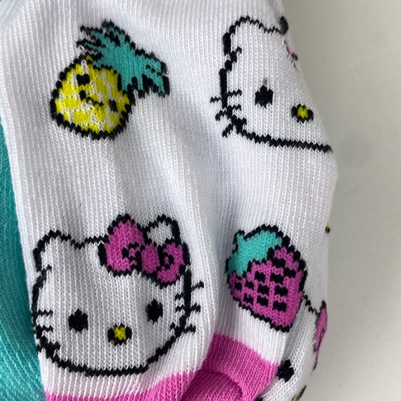 Hello Kitty no show socks set of 5,sweet fruit Hello Kitty designs NEW - Picture 11 of 16